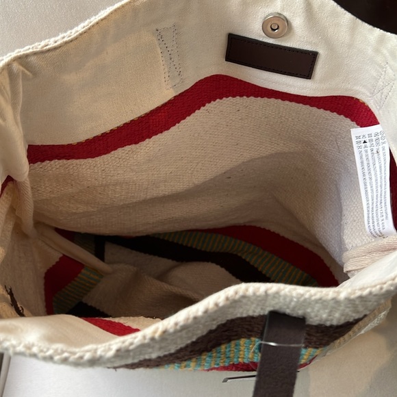 Nwt FOREVER 21 nobby tote 17 x 15" x6 - Picture 3 of 4